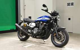 YAMAHA XJR1300 C 2016 RP19