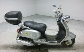 YAMAHA VINO 125 SE24