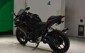 YAMAHA YZF-R25 RG10J