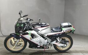 YAMAHA FZR250 2KR