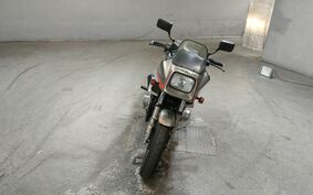 SUZUKI XN85 1983 GP71A