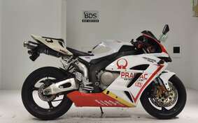 HONDA CBR1000RR 2005 SC57