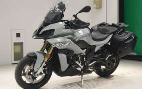 BMW S1000XR 2020