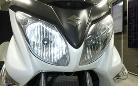 SUZUKI SKYWAVE 200 (Burgman 200) CH41A