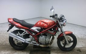 SUZUKI BANDIT 250 GJ77A