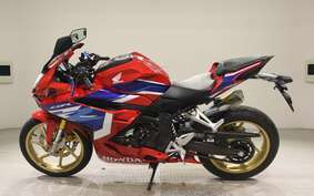 HONDA CBR250RR A MC51