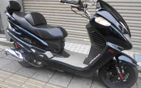 SYM RV125 EFi LA12