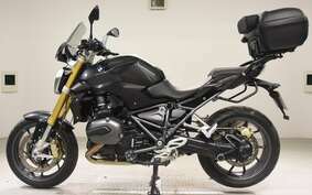 BMW R1200R 2016 0A04