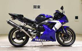 YAMAHA YZF-R1 2002 RN09