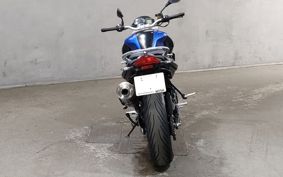BMW F800R 0B04