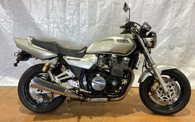 YAMAHA XJR1200 1995 4KG