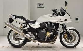 HONDA CB1300SB SUPER BOLDOR A 2011 SC54