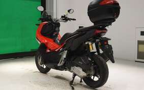 HONDA ADV150