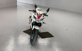 HONDA CBR250R MC41