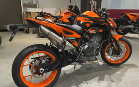 KTM 890 DUKE GP 2024 TU940