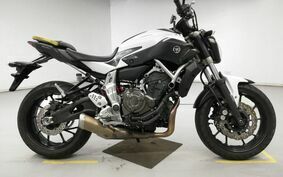 YAMAHA MT-07 2015 RM07J