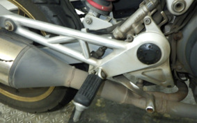 HONDA VTR 250 Gen. 2 MC33