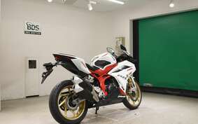 HONDA CBR250RR A MC51