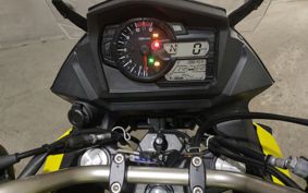 SUZUKI DL650 ( V-Strom 650 ) C733A