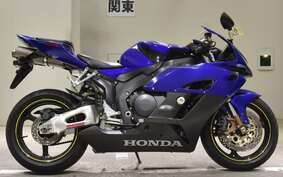 HONDA CBR1000RR 2005 SC57