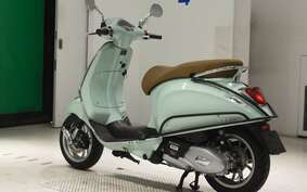 VESPA PRIMAVERA125