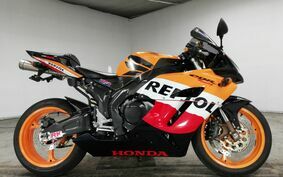 HONDA CBR1000RR 2005 SC57