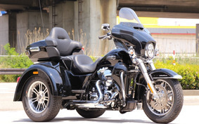 HARLEY FLHTCUTG TRIKE 2016 MAL