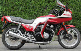 HONDA CB750F INTEGRA 1983 RC04