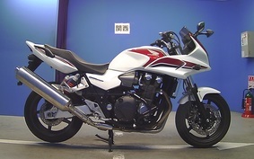 HONDA CB1300SB SUPER BOLDOR A 2012 SC54