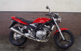 SUZUKI BANDIT 250 GJ77A