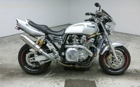 YAMAHA XJR1300 1998 RP01J