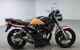 SUZUKI BANDIT 250 VZ GJ77A