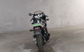 SUZUKI GSX-R250 GJ72A