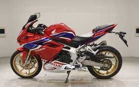 HONDA CBR250RR A MC51