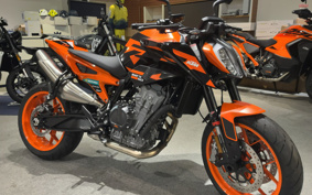 KTM 890 DUKE GP 2024 TU940