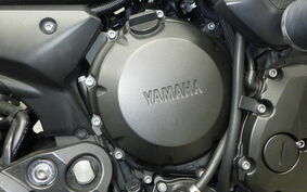 YAMAHA XJ6 2013