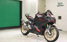 HONDA CBR250RR A MC51