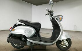 YAMAHA VINO 125 SE24