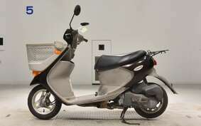 SUZUKI LET's 4 Basket CA43A