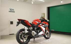 HONDA CBR250RR A MC51