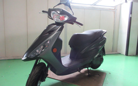 YAMAHA  AXIS Z