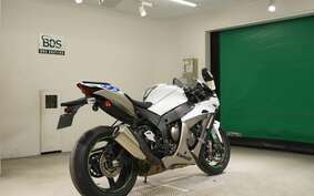 KAWASAKI ZX 10 NINJA R A 2017 ZXT00S