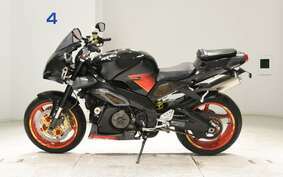 APRILIA TUONO 1000R 2006