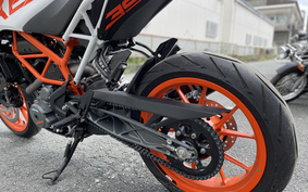 KTM 390 DUKE 2024 JPJ40