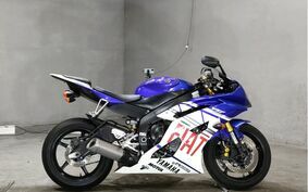 YAMAHA YZF-R6 2008 RJ16