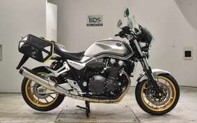 HONDA CB1300SF SUPER FOUR Gen. 3 2021 SC54