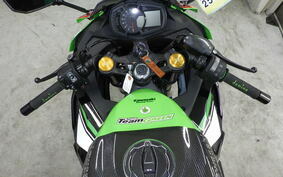 KAWASAKI ZX-25R ZX250E