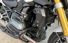 BMW R1200R 2017 0A04