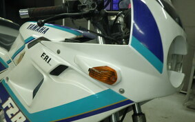 YAMAHA FZR250 2KR