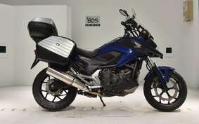 HONDA NC750X 2015 RC72